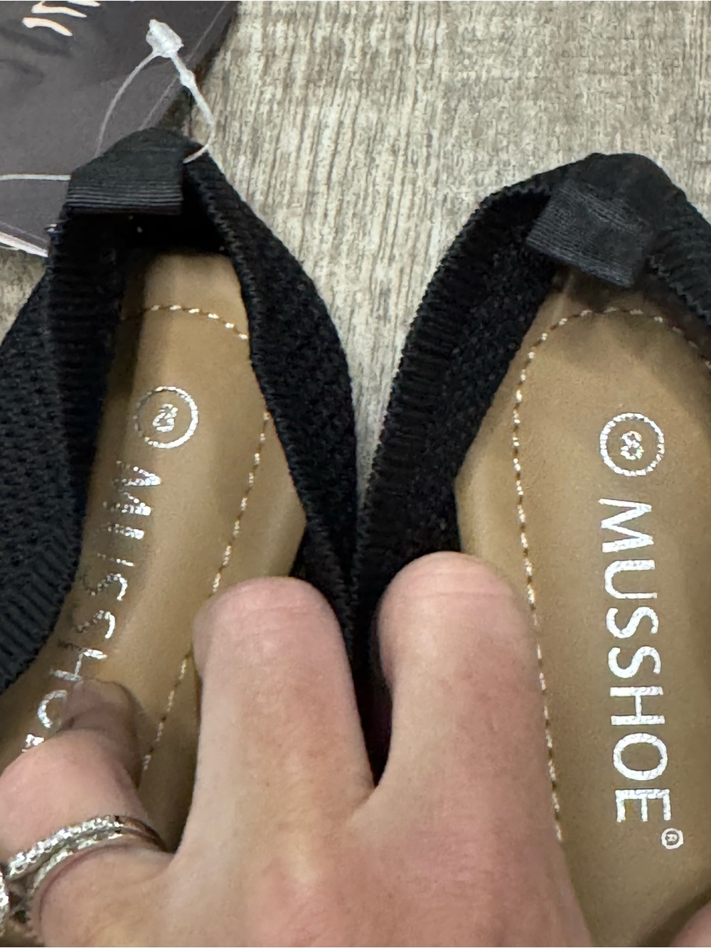 NWT Women's Pointed Toe Ballet‎ Flats Size 8 Knit Slip On Shoes - Picture 4 of 5